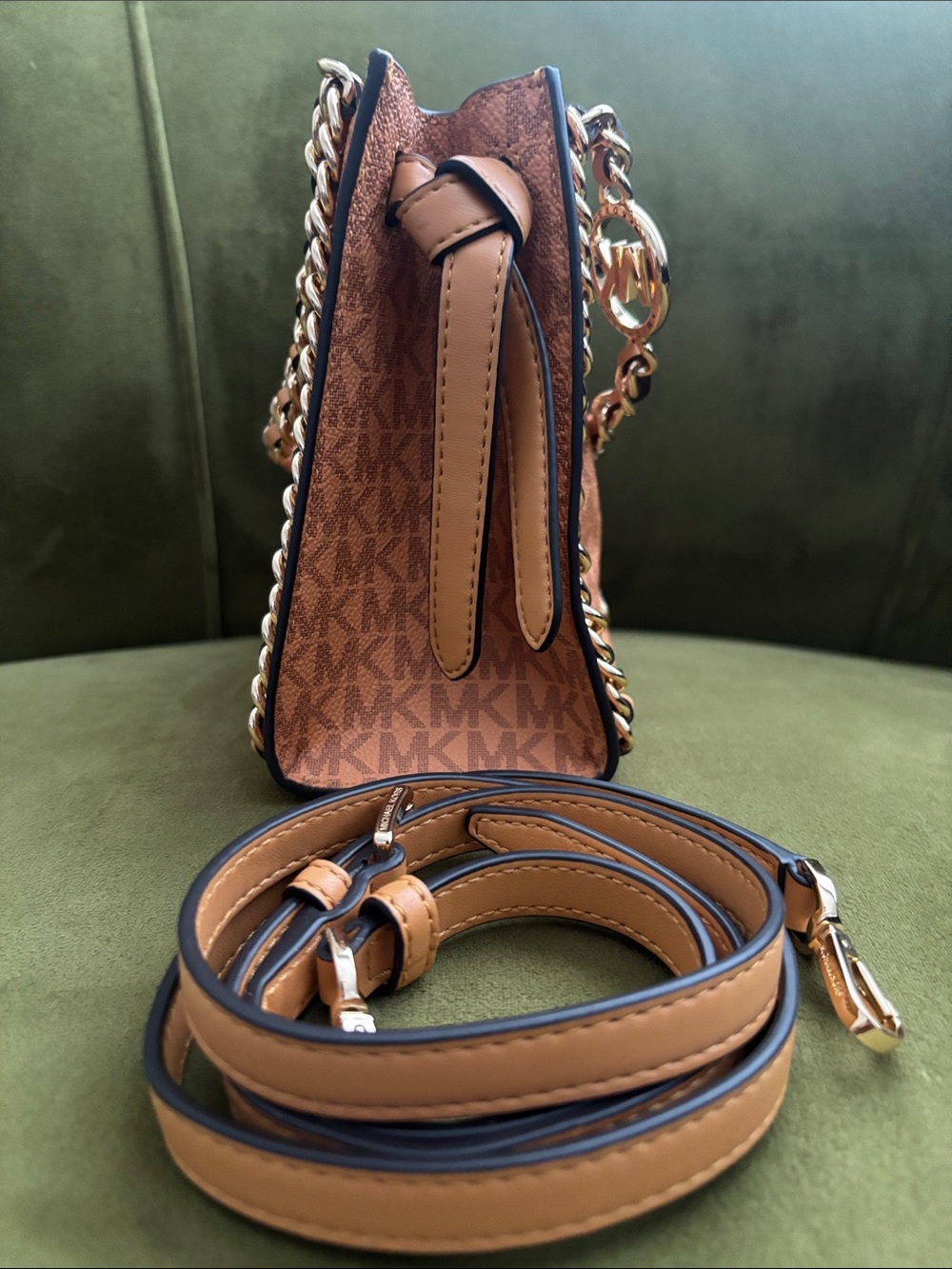 Michael Kors cider color MK Logo Chain-Trim Shoulder Bag - Picture 3 of 11